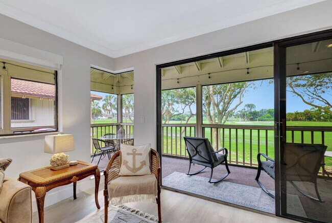 438 Brackenwood Ln S in Palm Beach Gardens, FL - Building Photo - Building Photo