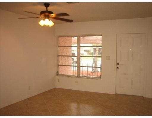 2192 NE 5th Cir in Boca Raton, FL - Building Photo - Building Photo