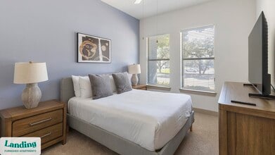 5005 Galleria Dr, Unit 3106 in Farmers Branch, TX - Building Photo - Building Photo