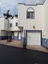 2927 SW 18th Terrace in Fort Lauderdale, FL - Building Photo - Building Photo