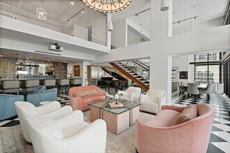 1999 McKinney Ave, Unit 608 in Dallas, TX - Building Photo - Building Photo