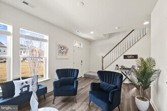 311 Buckeye Cir in La Plata, MD - Building Photo - Building Photo