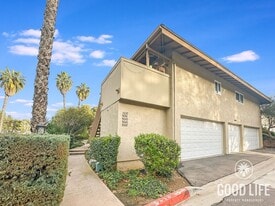 9041 Fanita Rancho Rd in Santee, CA - Building Photo