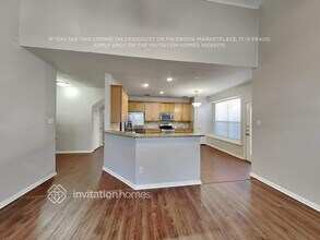 1525 Swan Lake Dr in Lewisville, TX - Building Photo - Building Photo