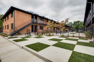 5103 Live Oak St in Dallas, TX - Building Photo - Building Photo