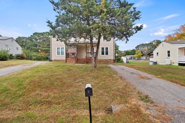 2223 Bowlin Ct in Richmond, VA - Building Photo - Building Photo