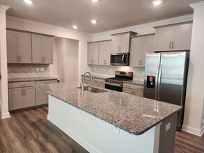 4146 Steel Wy in Lake Norman of Catawba, NC - Building Photo - Building Photo