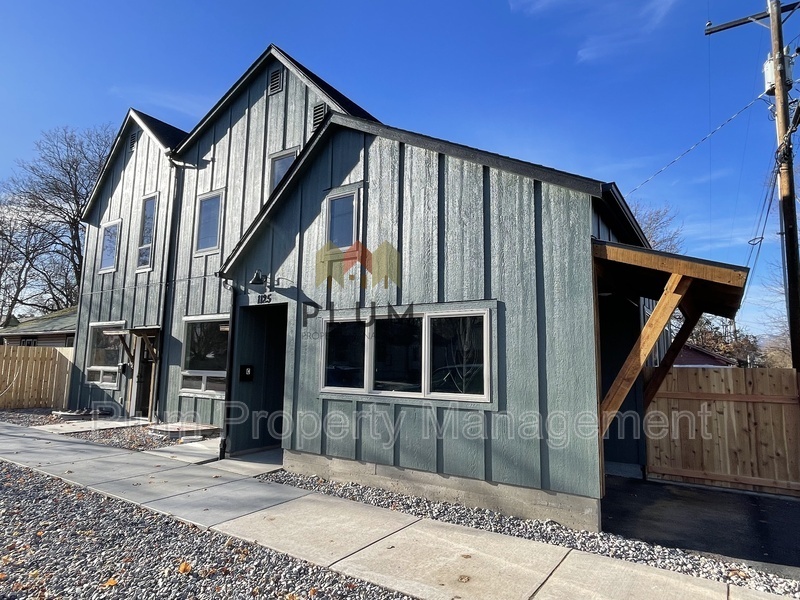 1125 S Catlin St in Missoula, MT - Building Photo