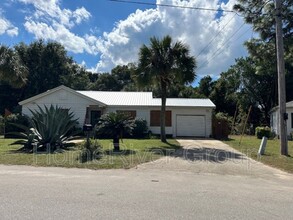 122 Beech St in Pensacola, FL - Building Photo - Building Photo