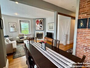 48 Kent St in Brookline, MA - Building Photo - Building Photo