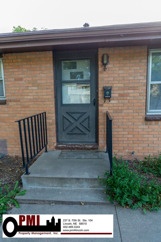 4615 S 48th St in Lincoln, NE - Building Photo - Building Photo