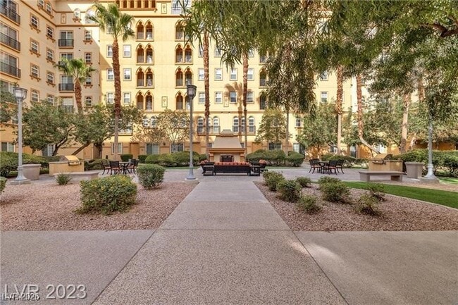 property at 2405 W Serene Ave