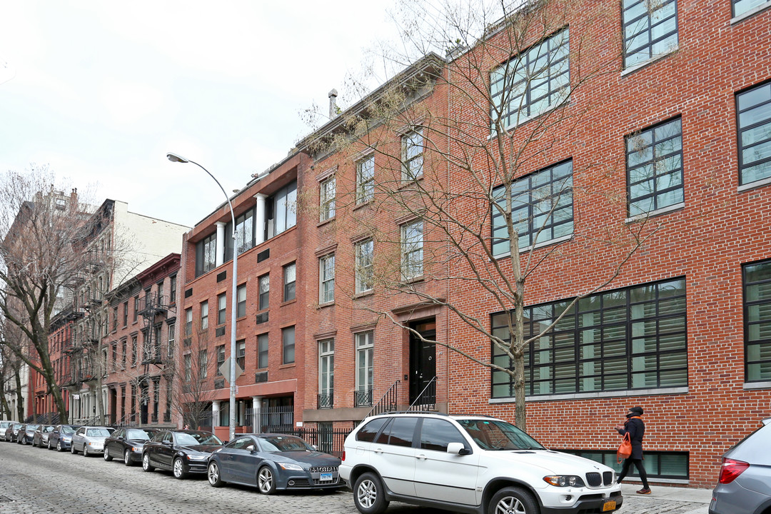 92 Jane St in New York, NY - Foto de edificio