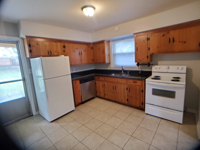 1302 Hudson Avenue in Durham, NC - Building Photo - Building Photo