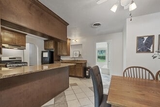 1703 England Rd in Arlington, TX - Building Photo - Building Photo