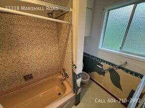 33318 Marshall Rd in Abbotsford, BC - Building Photo - Building Photo