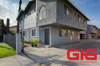 927 S Charlotte Ave in San Gabriel, CA - Building Photo - Other