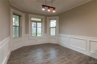 25 Toucan Ave in McAllen, TX - Building Photo - Building Photo