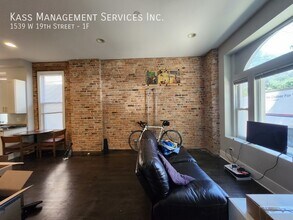 1539 W 19th St in Chicago, IL - Building Photo - Building Photo