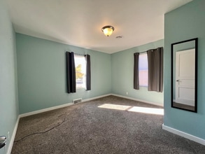 240 St Andrew St in Rapid City, SD - Building Photo - Building Photo