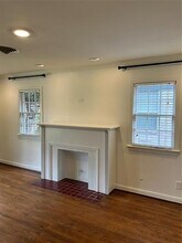 5811 Palm Ln in Dallas, TX - Building Photo - Building Photo