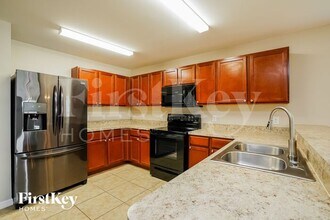 708 Evening Shade Ln in Lehigh Acres, FL - Building Photo - Building Photo