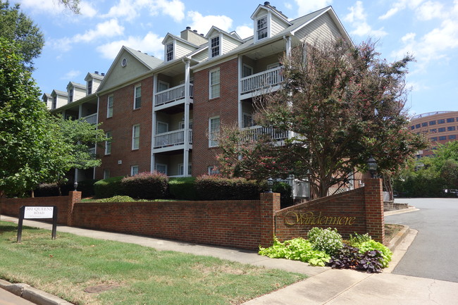 301 Queens Rd, Unit 103