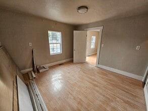 715 W 8th St in Colby, KS - Building Photo - Building Photo