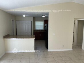 319 NW 5th Ave in Hallandale Beach, FL - Foto de edificio - Building Photo