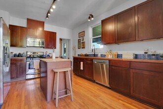 1027 Eleanor St in Knoxville, TN - Building Photo - Building Photo