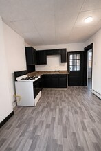 32 Douw St in Troy, NY - Building Photo - Building Photo