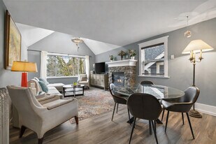 2029 Collingwood St, Unit SI ID1051859P in Vancouver, BC - Building Photo