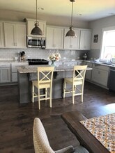 292 Tyner Loop Cir in Chapel Hill, NC - Building Photo - Building Photo