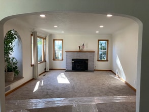 2339 W Stewart Ave in Puyallup, WA - Building Photo - Building Photo