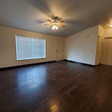 33170 Fuchsia Ln in Tangent, OR - Building Photo - Building Photo