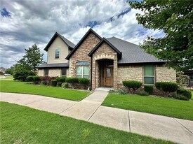 5732 Dancing Rabbit Dr in Springdale, AR - Building Photo