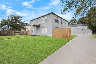 116 Marian Ave in Baytown, TX - Building Photo - Building Photo