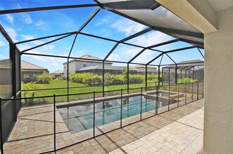 15238 Serene Shores Loop in Bradenton, FL - Building Photo - Building Photo