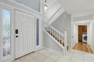 1206 Hickory Valley Ct in Arlington, TX - Building Photo - Building Photo