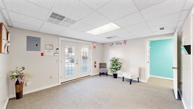 383 W North St in Dover, DE - Foto de edificio - Building Photo