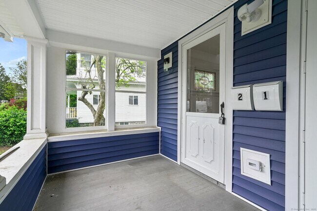 34 Bayview Ave in Norwalk, CT - Building Photo - Building Photo