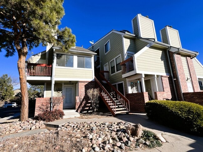 property at 912 S Dearborn Way
