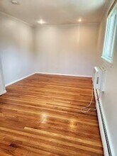 108 Perkins St, Unit 4 in Boston, MA - Building Photo - Building Photo