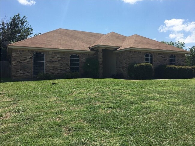 617 Parkview Dr in Burleson, TX - Building Photo - Building Photo