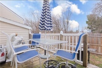 2 Rockland Ave in Nanuet, NY - Building Photo - Building Photo