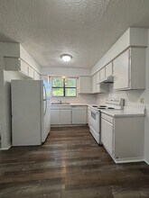 3031 W Pacific St in Springfield, MO - Building Photo - Building Photo