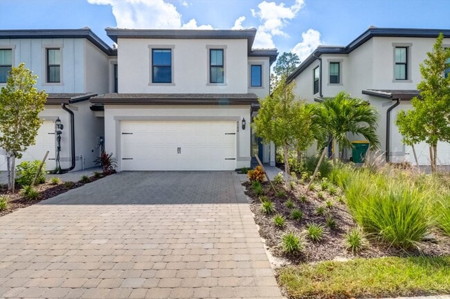 property at 4180 Sonoma Oaks Dr