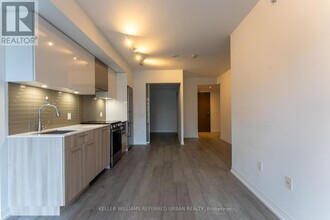 251-251 Jarvis St in Toronto, ON - Building Photo - Building Photo