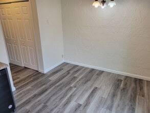 21 Country Elm Mnr in Arnold, MO - Building Photo - Building Photo