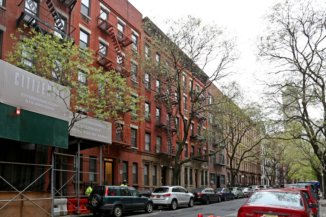 350 E 89th St in New York, NY - Foto de edificio